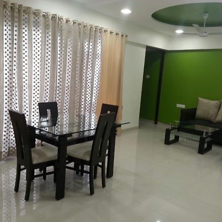 Arista Service Apartments Andheri Bombay Eksteriør billede