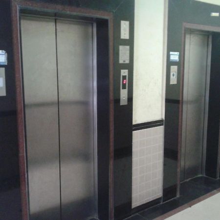 Arista Service Apartments Andheri Bombay Eksteriør billede