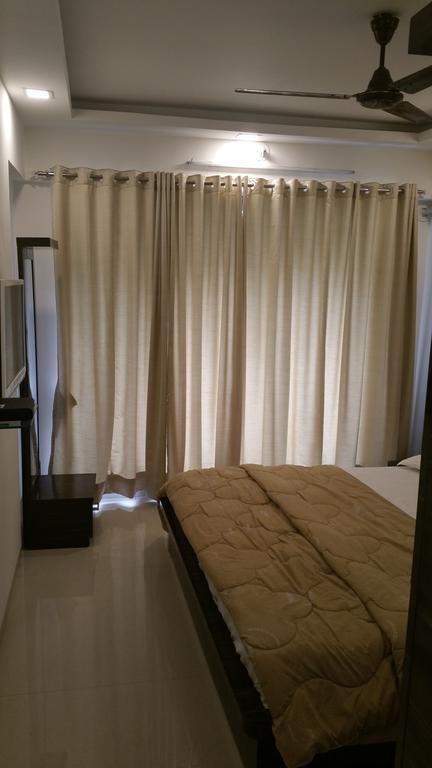 Arista Service Apartments Andheri Bombay Eksteriør billede
